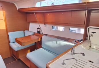 162189379bf561d89b6e49eec7722032-29