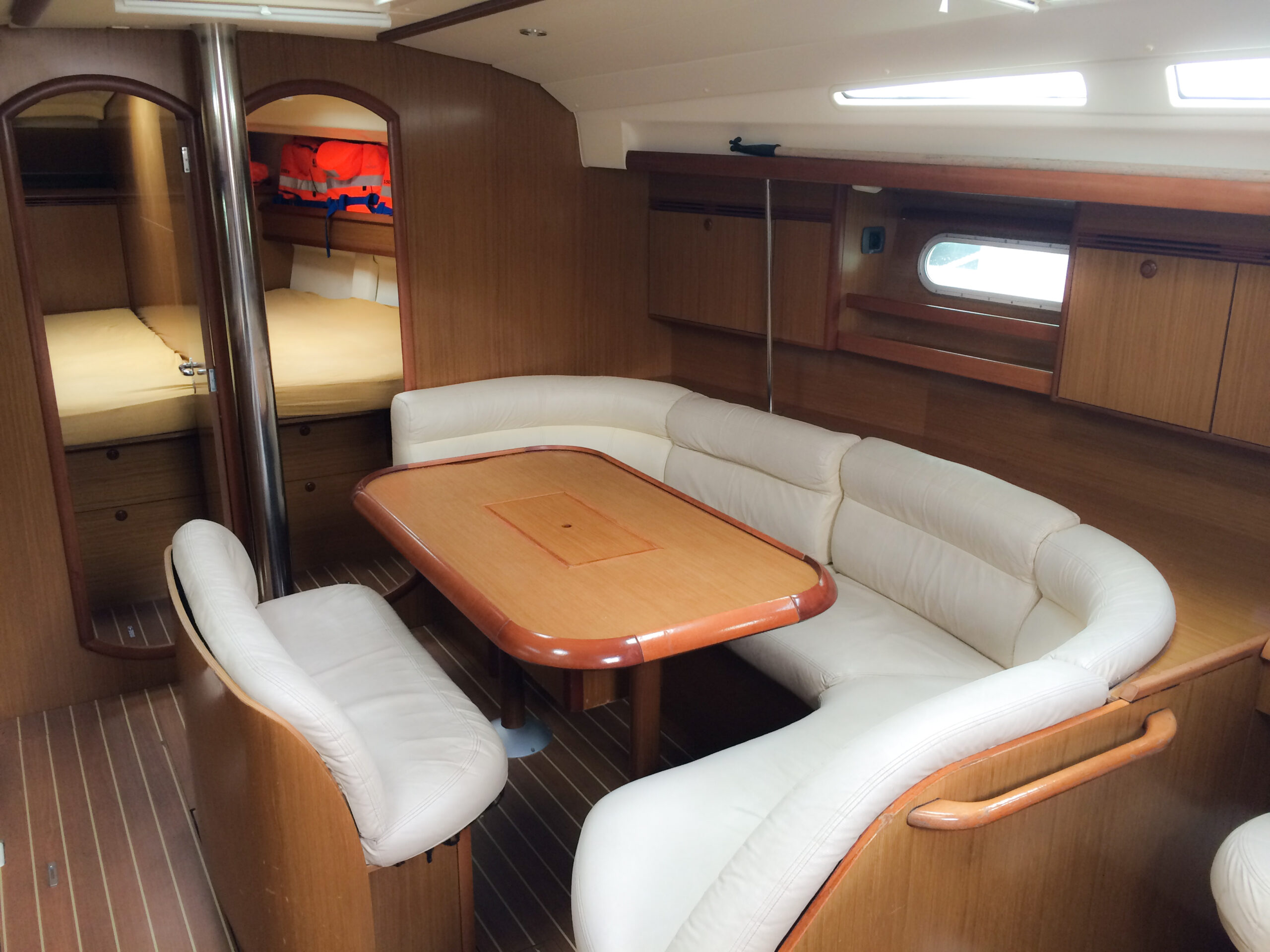 8423dd87983400be28badfcfaed92b99-88