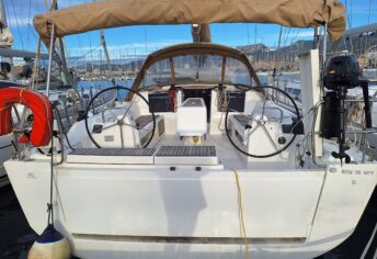 92b1e36cb94cefdb60af51fdd432500b-29