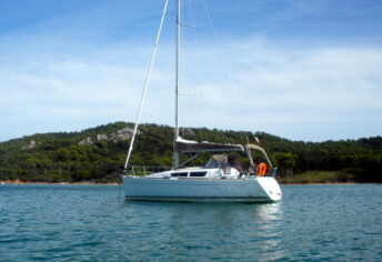 f98ea412a25a9806abc55ff5aef08bae-29